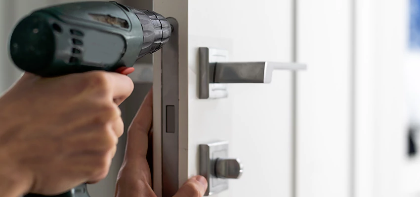 Locksmith For Lock Replacement Near Me in Elmwood Park, IL