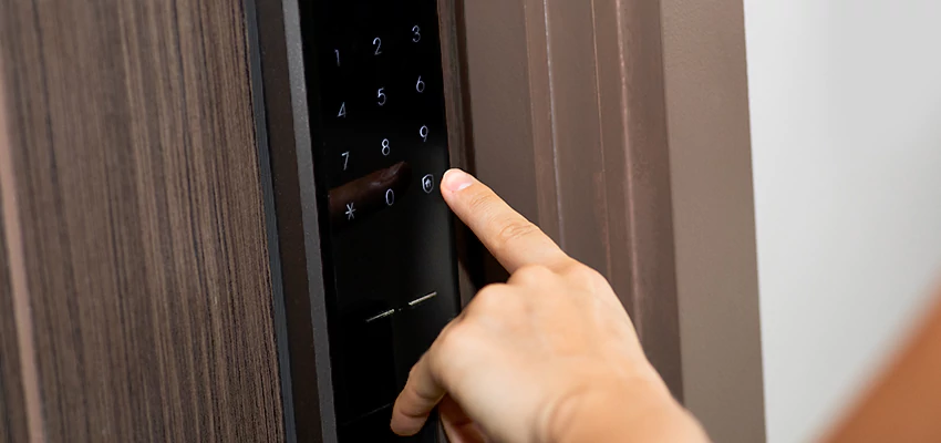 Smart Electric Locks Replacement Services in Elmwood Park, IL