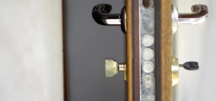 Holiday Emergency Locksmith in Elmwood Park, Illinois