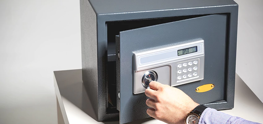 Jewelry Safe Unlocking Service in Elmwood Park, Illinois